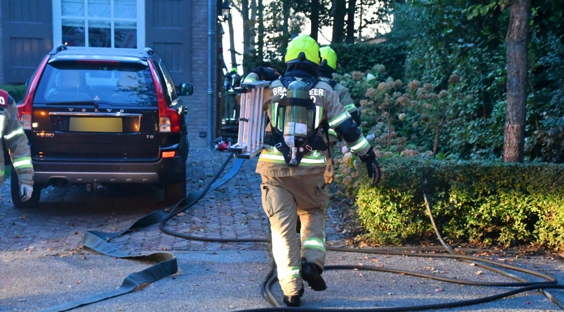 Brand In Middelburgse Schuur Met Rieten Dak Hvzeeland Nieuws En