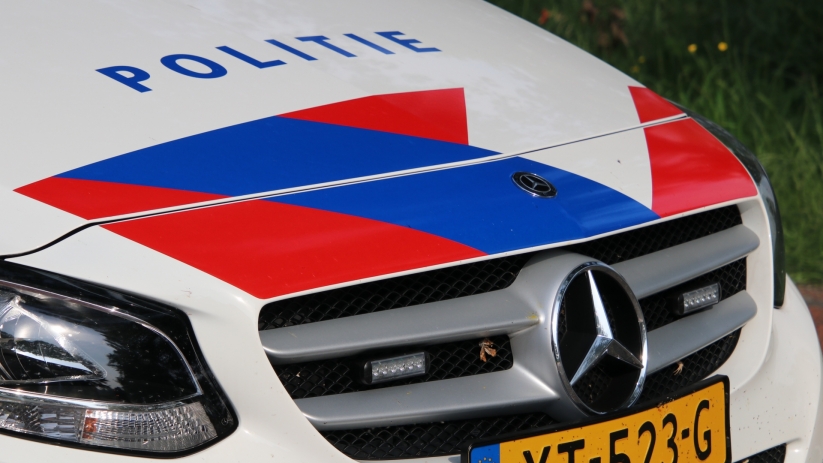 Politie zet gestolen Duitse auto aan de kant