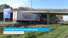 Vrachtwagen botst op auto bij Nieuwdorp
