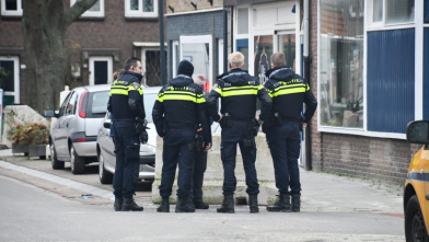 Grote politieactie: zes doorzoekingen, 90 agenten ingezet