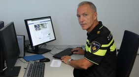 Politie opent Facebookpagina's