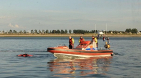 KNRM oefent op Oosterschelde