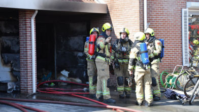 Grote woningbrand Pastoor Fronhoffstraat 's-Heerenhoek