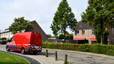 Brandweer en politie onderzoeken oorzaak brand Arnemuiden