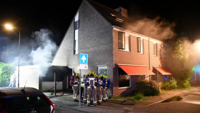 Burgemeester betreurt dodelijke brand en belegt bijeenkomst