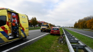 Auto tegen vangrail op A58 bij Arnemuiden