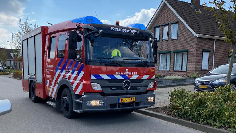 De brand werd gedoofd door de bewoner.