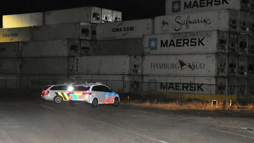 De politie controleerde onder andere bij een aantal zeecontainers.