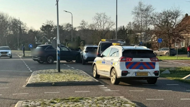 Auto's getakeld na aanrijding in Burgh-Haamstede