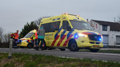 Fietser ernstig gewond bij ongeluk Vogelwaarde