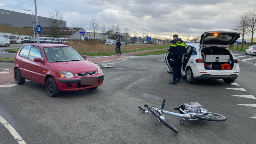 De fietser was aangereden door een personenauto.