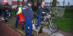 Politie gaat strijd aan met bromfietsers