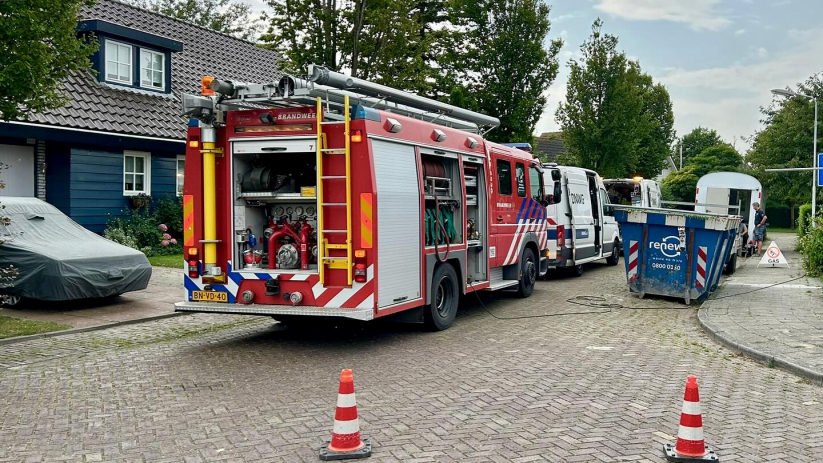 De brandweer van Oostburg heeft de situatie veiliggesteld.