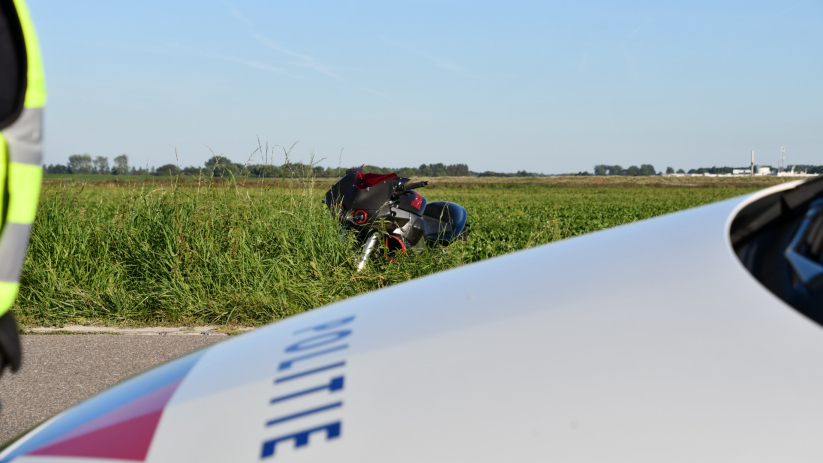 De motor is door bergingsbedrijf De Moor afgesleept.