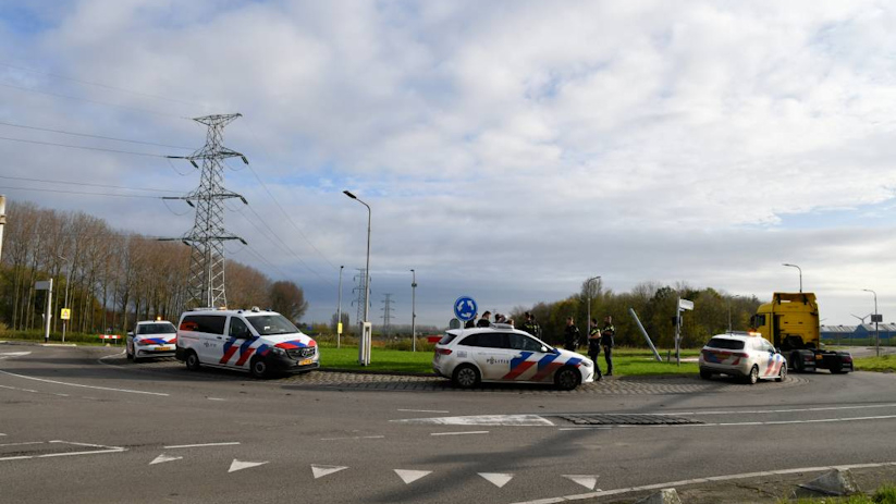 De politie moest ter beveiliging naar de Vlissingse haven komen.