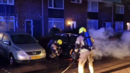 Brandweer blust autobrand in Vlissingen