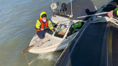 KNRM schiet sportvissers te hulp op Westerschelde