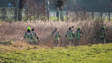 Brandje bij slootkant Klaverweg Kruiningen