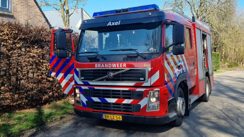 De brand woedde in de kelder van een huis aan de Eglantiersdijk.