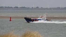 Alarm voor groep op zandplaat Breskens