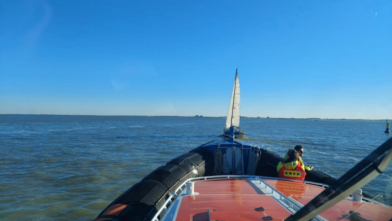 Zeiljacht in problemen voor haven Vlissingen