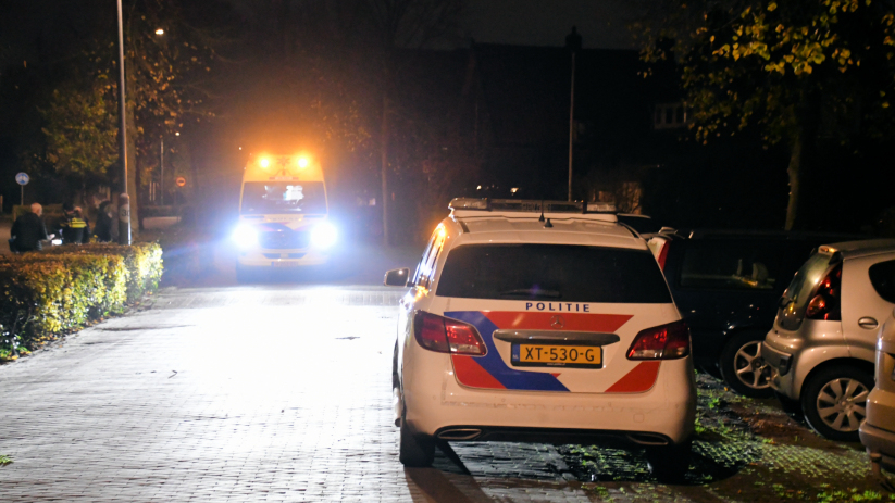 De politie en ambulancedienst kwamen zonder spoed ter plekke.