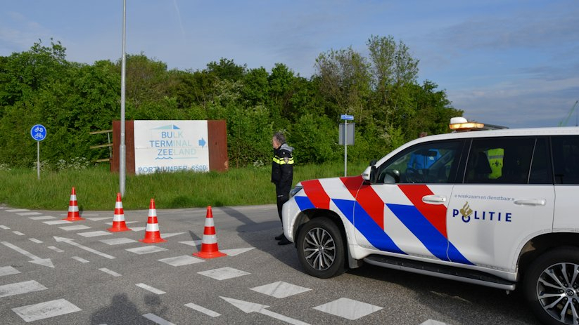 De politie deed op 6 mei een inval bij het bedrijf.