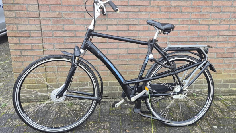 Wie weet van wie deze fiets is?