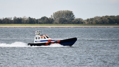 Zoekactie vermiste surfer en zeiljacht met pech