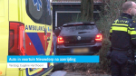 Auto in voortuin Nieuwdorp na aanrijding